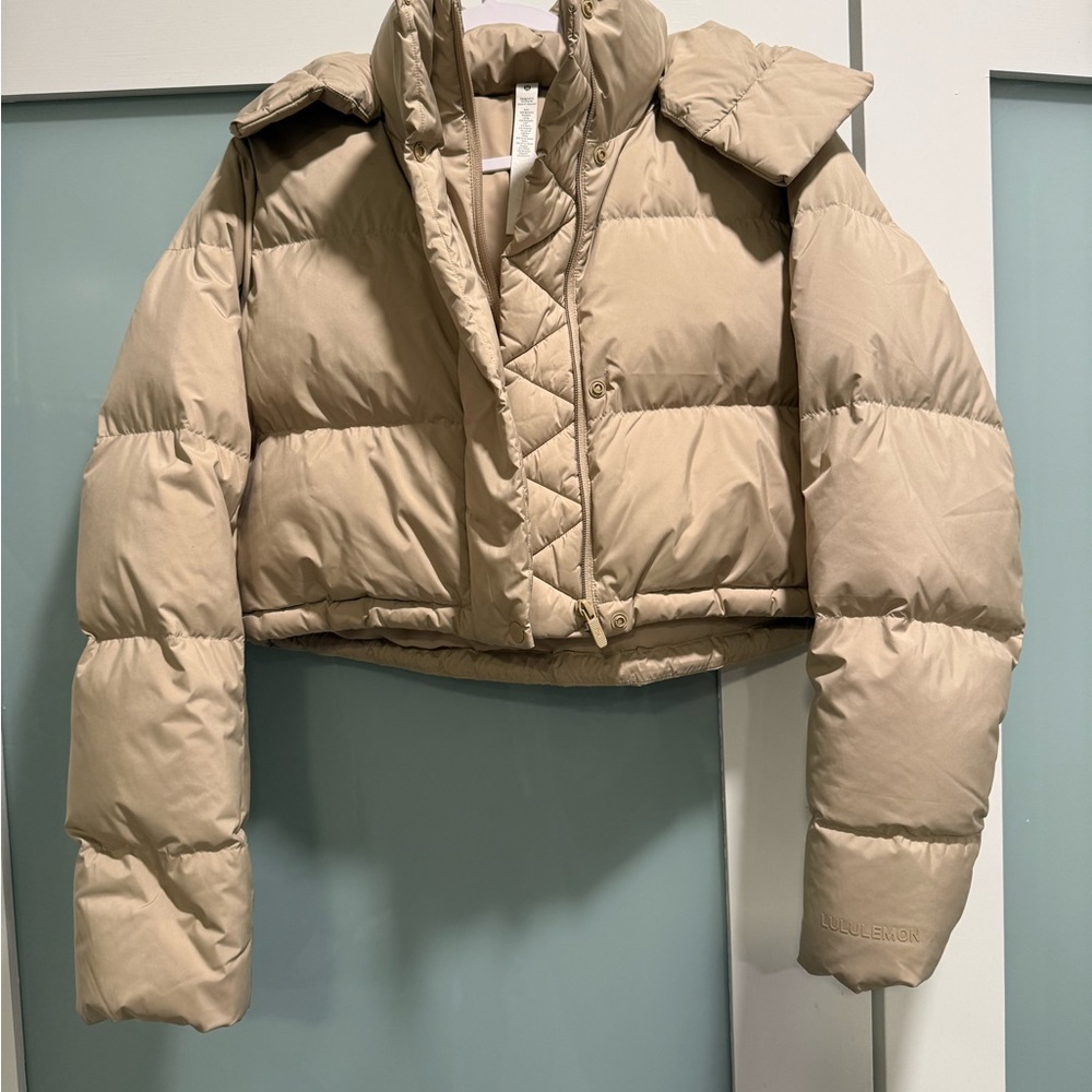 Lululemon Wunder puff cropped Jacket
